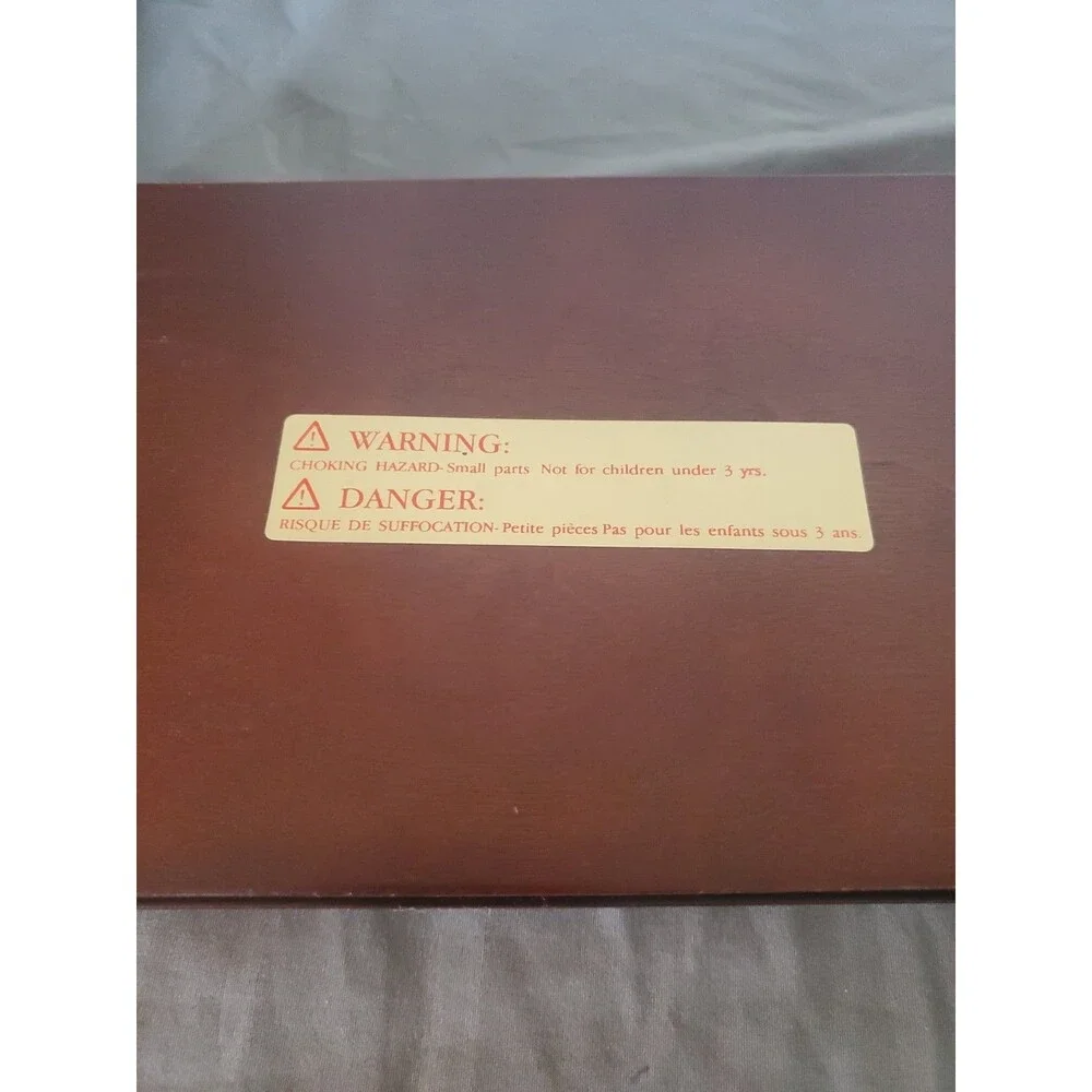 VTG THE BOMBAY COMPANY CAMBRIDGE CRIBBAGE GAME BOX #1861837 WOOD & BRASS READ